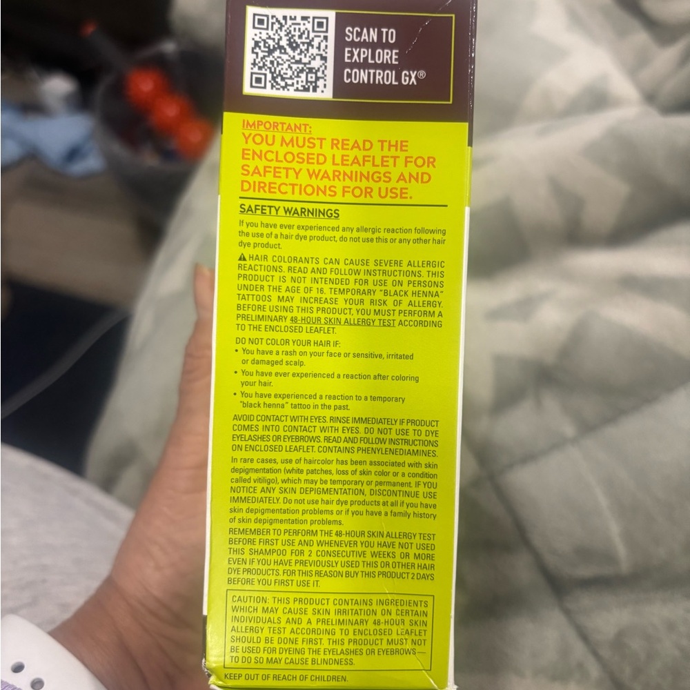 New Control GX Gray-Reducing Shampoo - Black - Picture 3 of 5